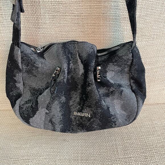 JingPin Shoulder Bag, Military style strap, Black, White, New Condition - Picture 8 of 9